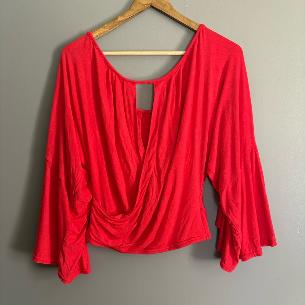 Free People Last Time Red Surplice Bell Sleeve Crop Top Size Medium - Picture 3 of 8